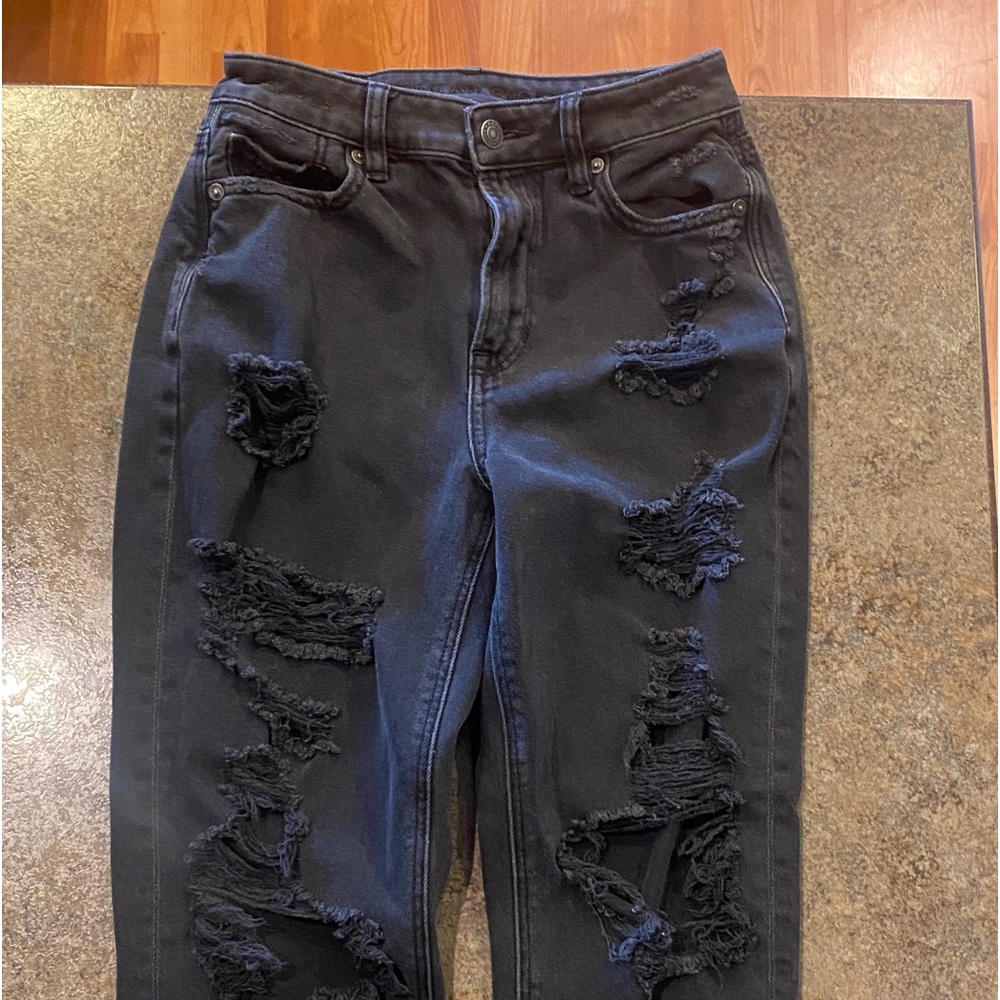 American Eagle Mom Jeans